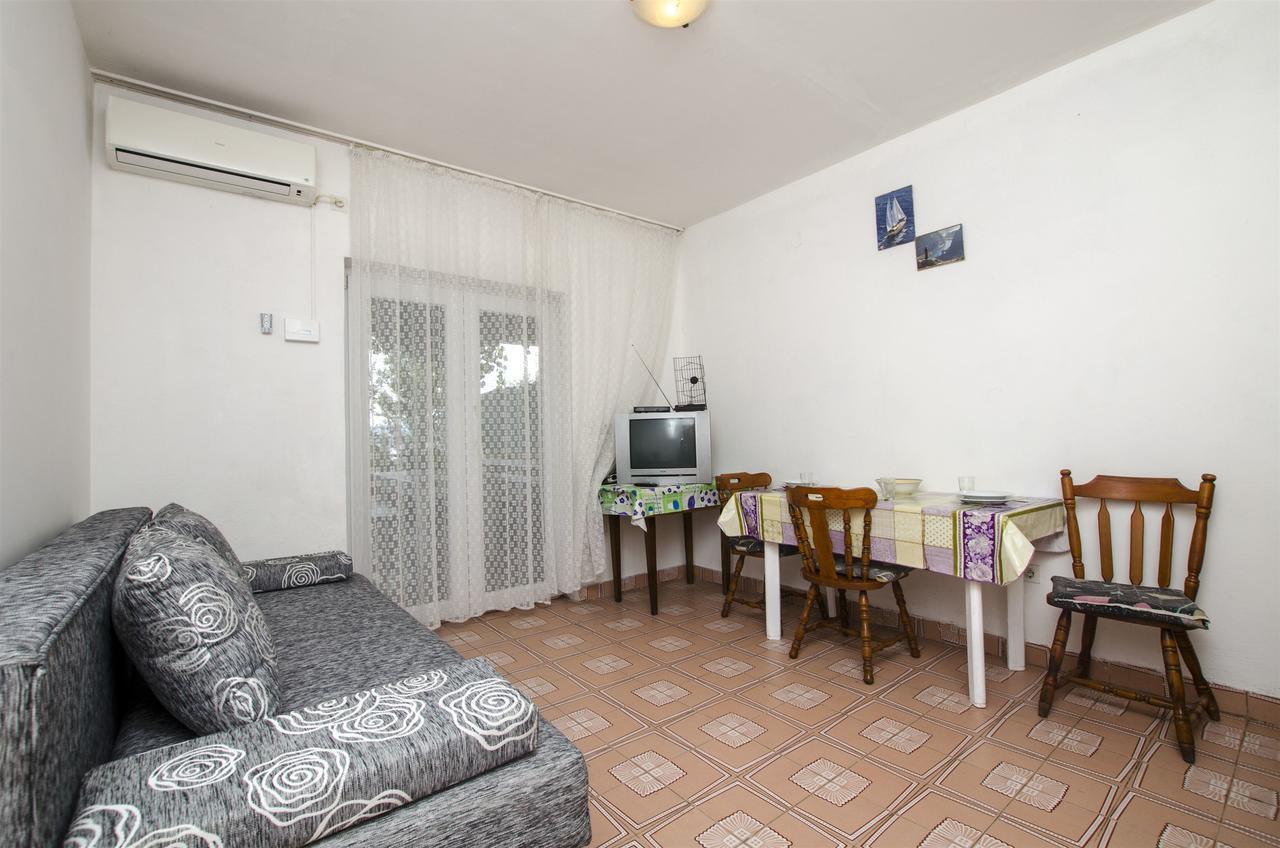 Anka Apartment